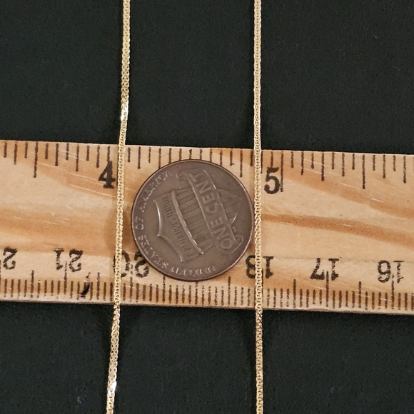 14k gold necklace 18 inch - Picture 5 of 7